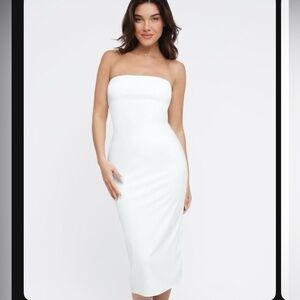 New popilush white dress